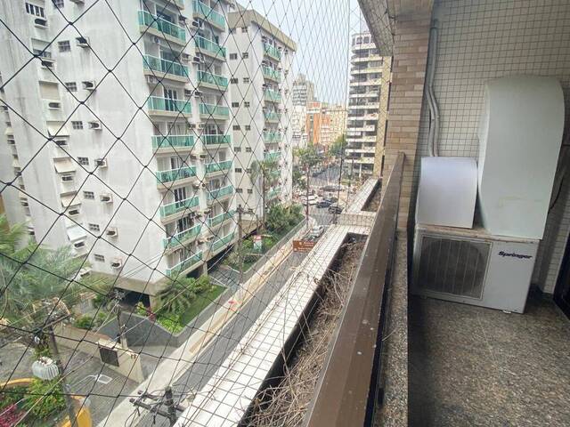 Apartamento para Venda em Santos - 2