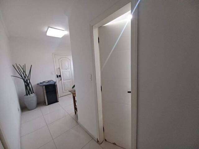 Apartamento para Venda em Santos - 4