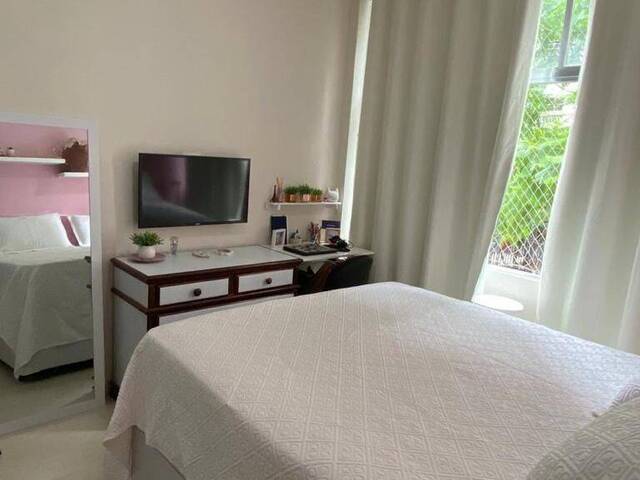 Apartamento para Venda em Santos - 2