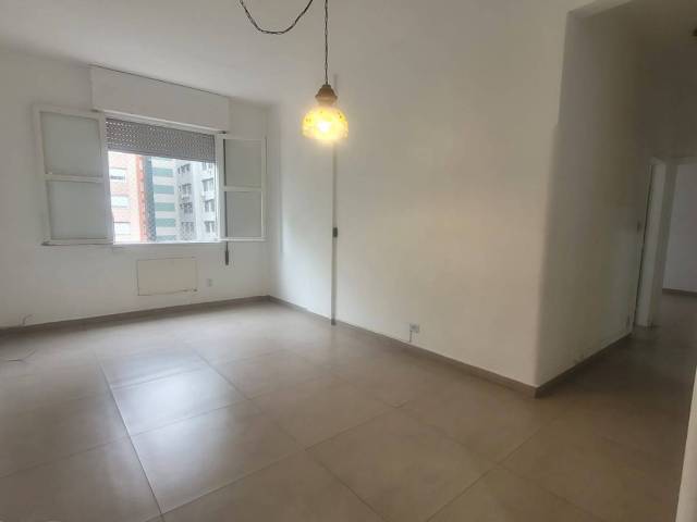 #234 - Apartamento para Locação em Santos - SP