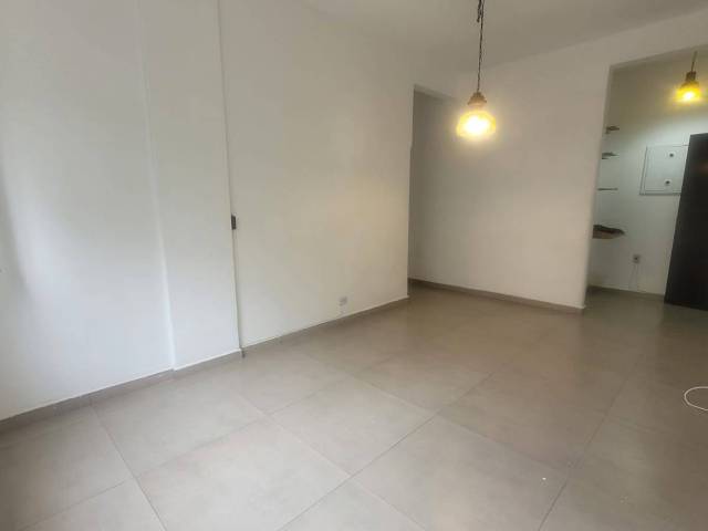 #234 - Apartamento para Locação em Santos - SP