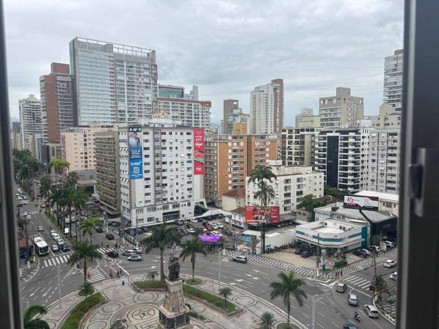 #235 - Apartamento para Locação em Santos - SP