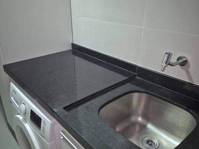 #240 - Apartamento para Venda em Santos - SP