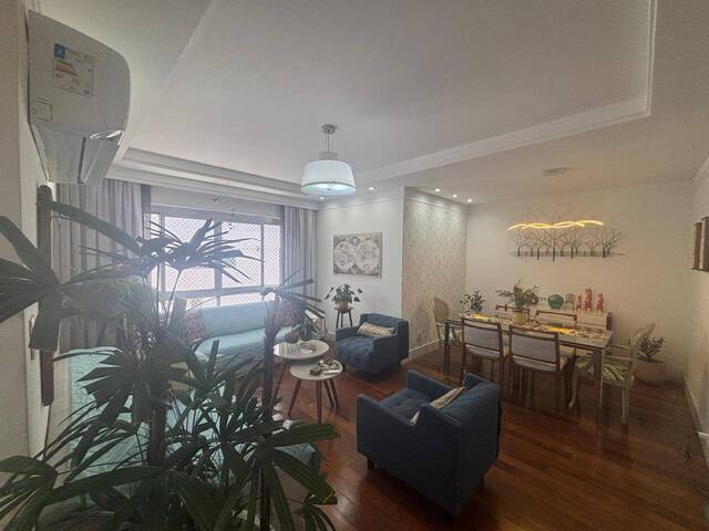 #257 - Apartamento para Locação em Santos - SP