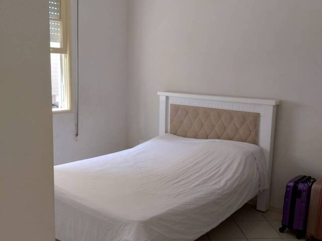 #258 - Apartamento para Locação em Santos - SP