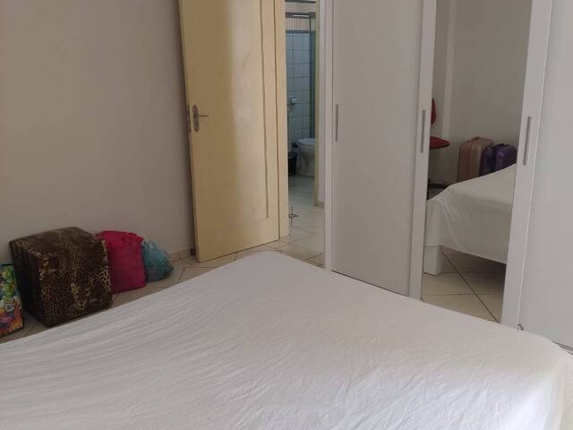 #258 - Apartamento para Locação em Santos - SP