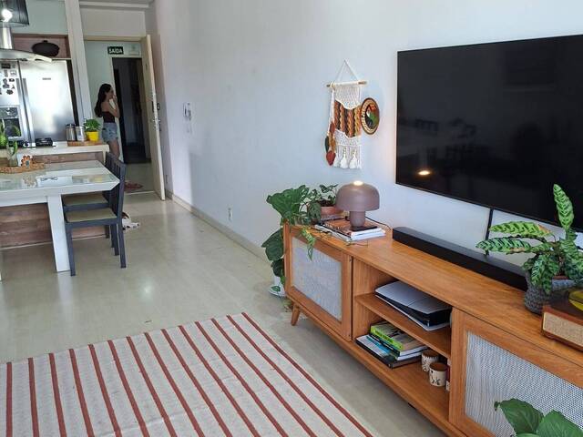 #265 - Apartamento para Venda em São Vicente - SP