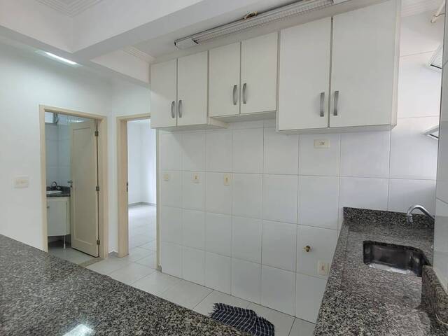 Apartamento para Venda em Santos - 4