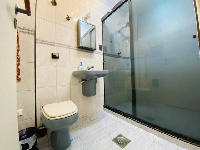 #275 - Apartamento para Locação em Santos - SP