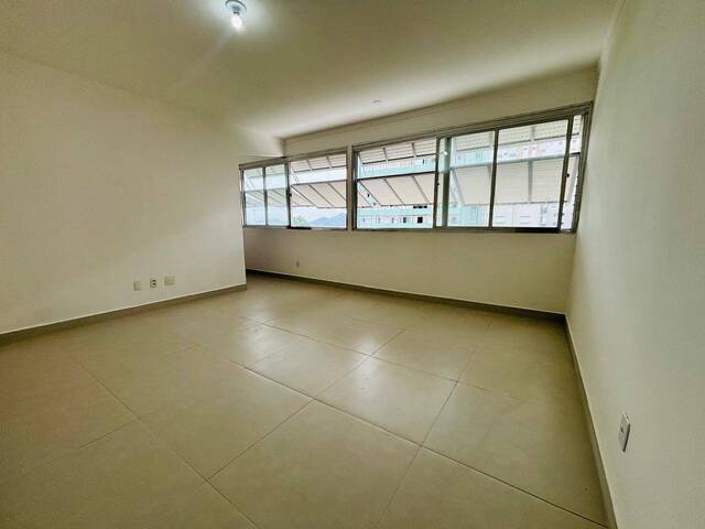 #276 - Apartamento para Venda em Santos - SP
