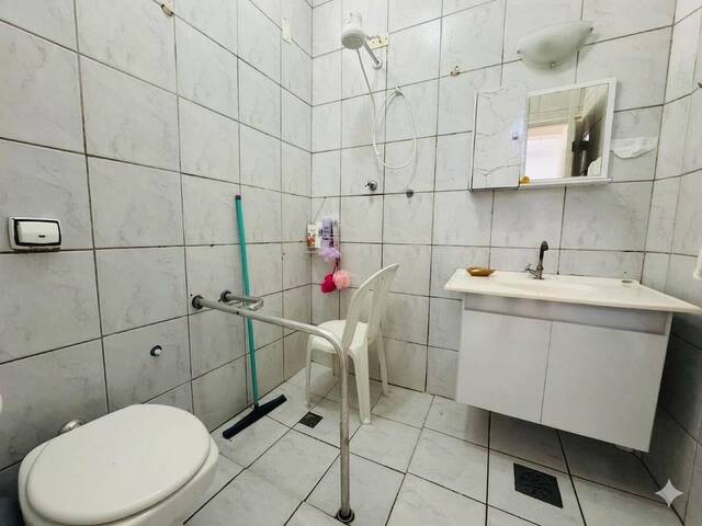Apartamento para Venda em Santos - 4