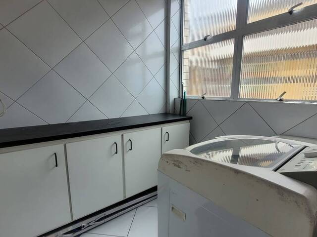 Apartamento para Venda em Santos - 2