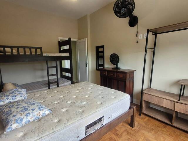 Apartamento para Locação em Santos - 2