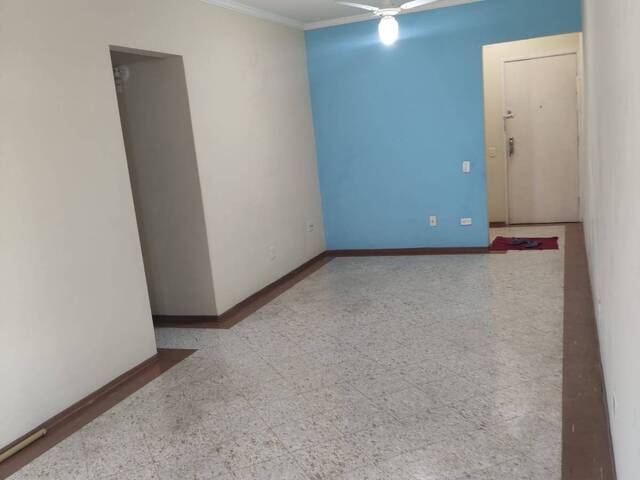 #302 - Apartamento para Venda em Santos - SP