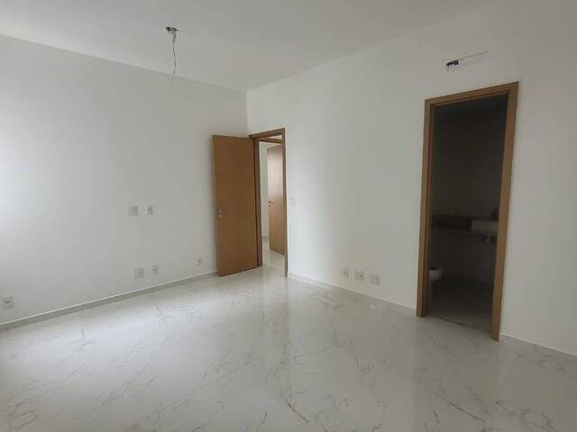 Apartamento para Venda em Santos - 5