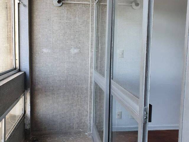 Apartamento para Venda em Santos - 4