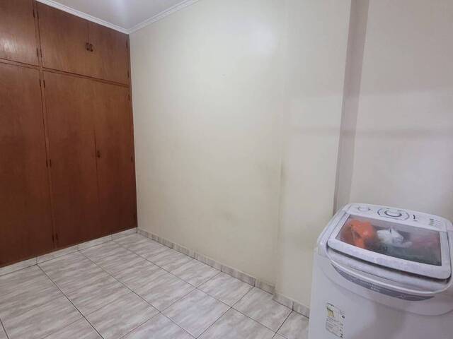 Apartamento para Venda em Santos - 4