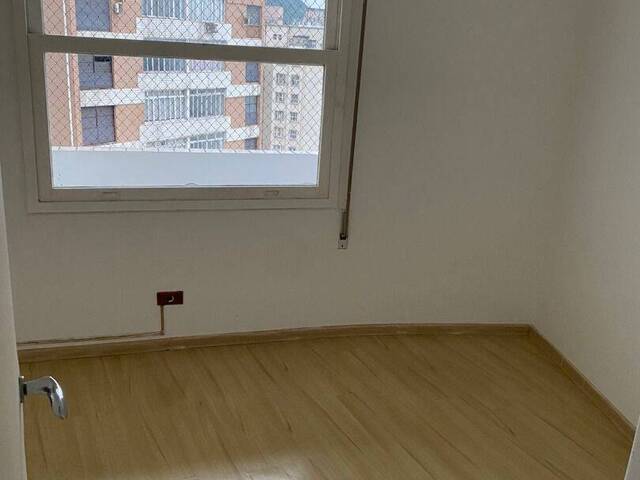 Apartamento para Venda em São Vicente - 5