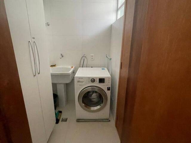 Apartamento para Venda em Santos - 2