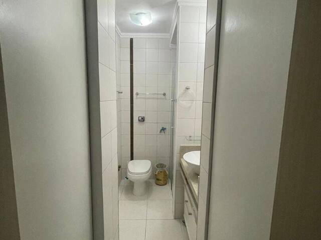 Apartamento para Venda em Santos - 2