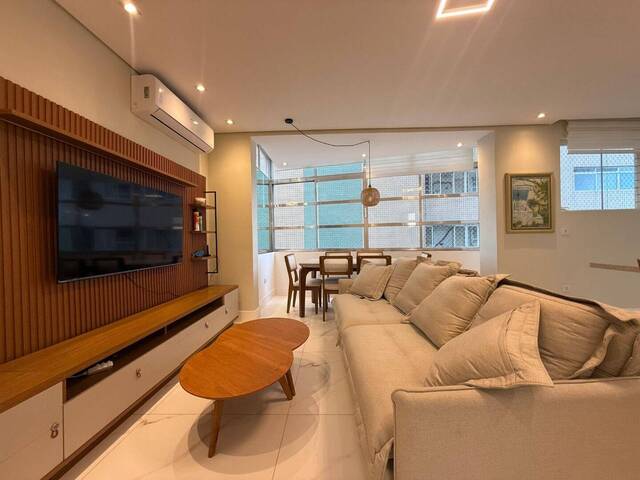 Apartamento para Venda em Santos - 2