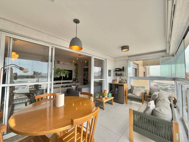 Apartamento para Venda em Santos - 2