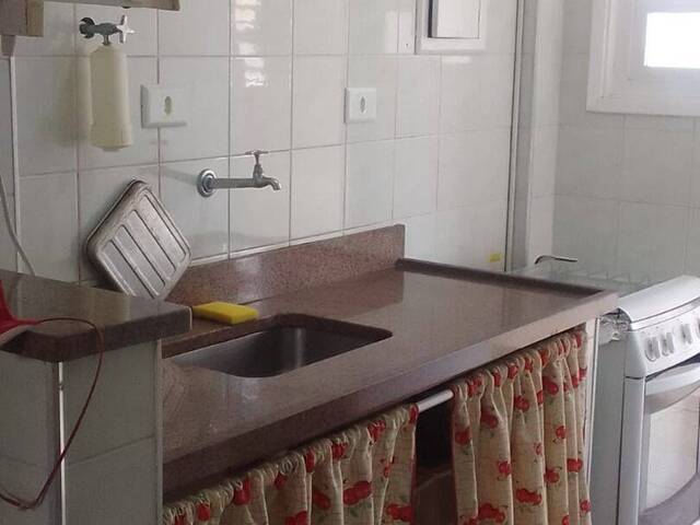 Kitnet para Locação em Santos - 4