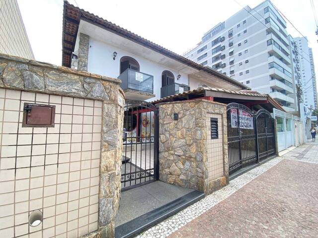 Locação em Ponta da Praia - Santos