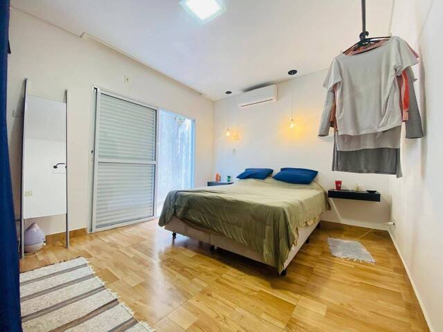 #CA0093 - Casa para Venda em Santos - SP - 2