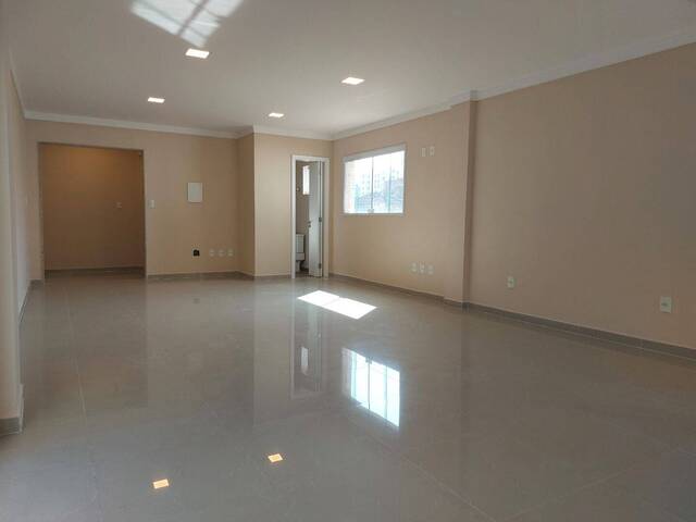 #CA0066 - Casa para Venda em Santos - SP - 2