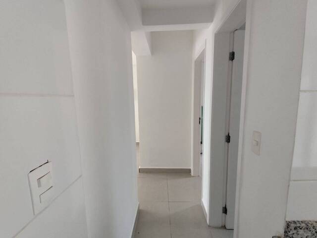 Apartamento para Venda em Santos - 4