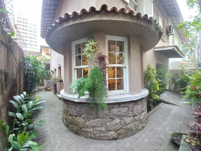 #SO0023 - Sobrado para Venda em São Vicente - SP - 1