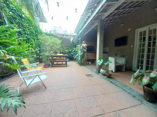 Sobrado para Venda em São Vicente - 5