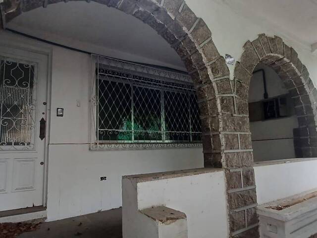 #SO0028 - Sobrado para Locação em Santos - SP - 2